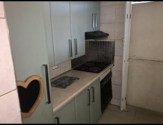 3 BEDROOM HOUSE FOR SALE IN WESTBURY